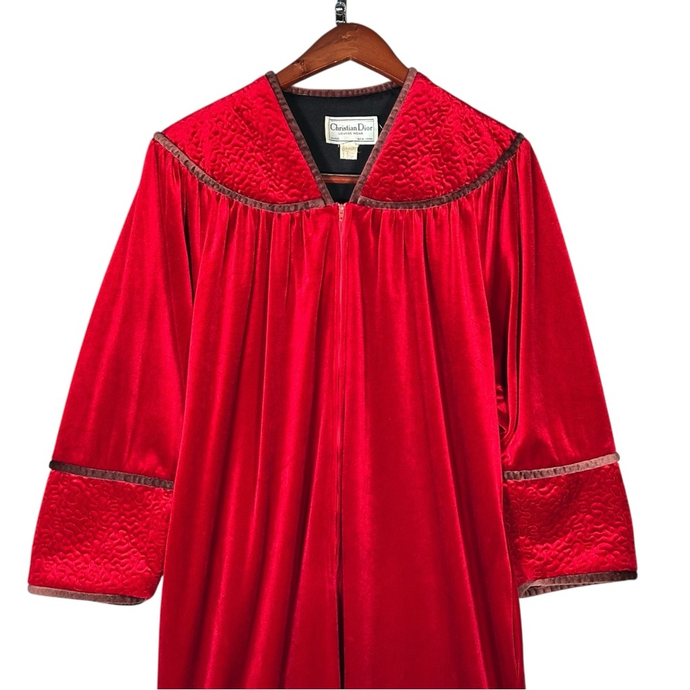 CHRISTIAN DIOR LOUNGE WEAR Vintage Satin Smocked Longline Quilted Housecoat - Picture 4 of 15